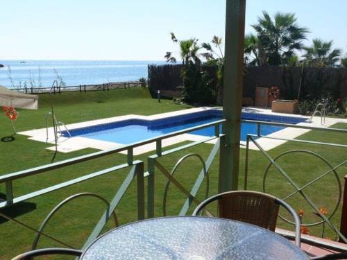Axarquia Beach Hotel Almayate Bajo Exterior foto